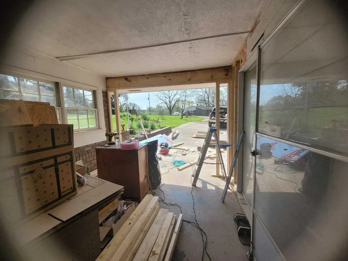 Air movers and dehumidifier for Drying & Dehumidification in Palermo